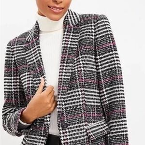 Women's Black and White Houndstooth Blazer